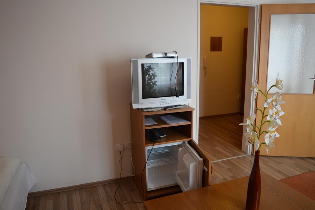 Garni Hotel SD Akademik Bratislava Dış mekan fotoğraf