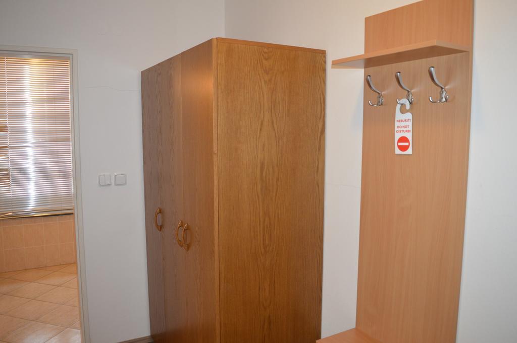 Garni Hotel SD Akademik Bratislava Oda fotoğraf